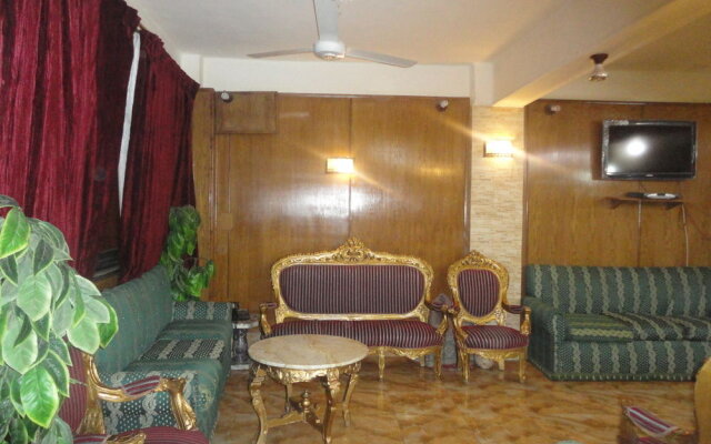 Sphinx Guest House