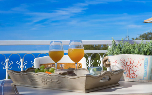 Exanthia Villas