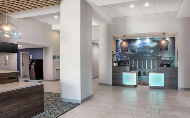Best Western Plus Wilkes Barre-Scranton Airport Hotel