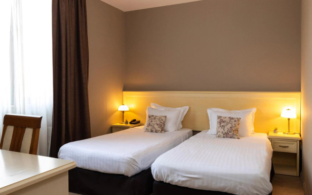 St George Hotel
