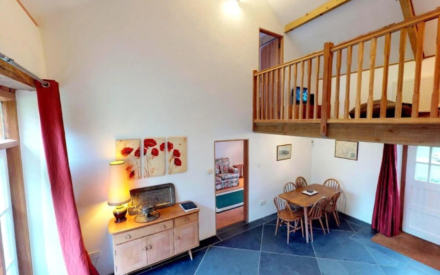 Buckland Brewer COB Barn 2 Bedrooms