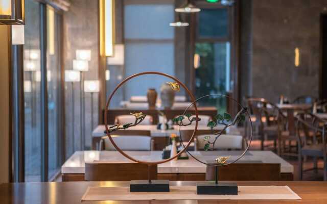 Pingtian Peninsula Hotel