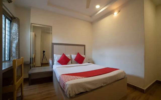 Oyo 45408 Hotel Ambassador
