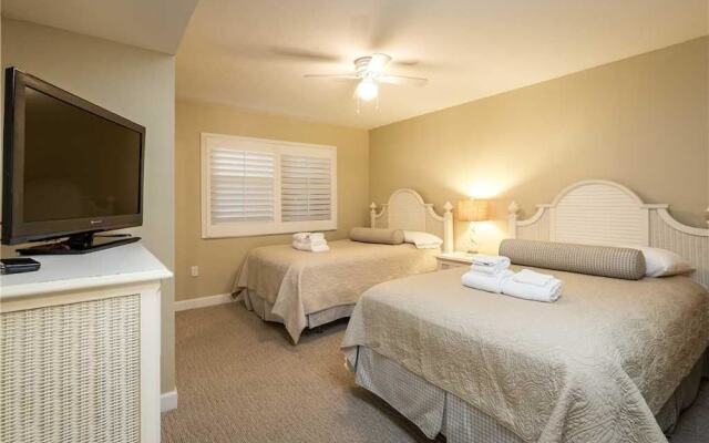 Estero Island Beach Villas 204 - Two Bedroom Condo