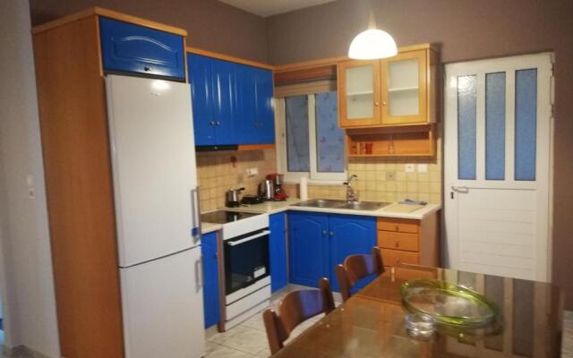 Rea's House Vrachati