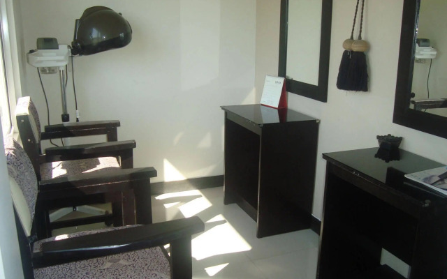 Fortune Hotel