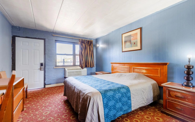 Admiral Motel By Oyo Chicago I-94