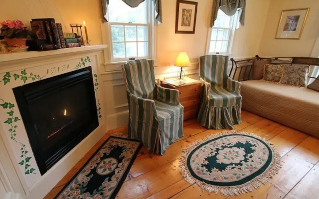 Youngtown Inn & Restaurant