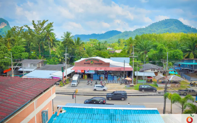 The Orange City Resort