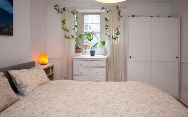 Charming 1 Bedroom Flat in Bristol