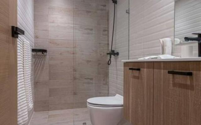 1BR in District Apt @Downtown W/ Pool+Gym+Terrace