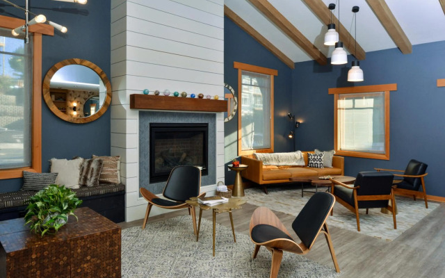 The Coho Oceanfront Lodge