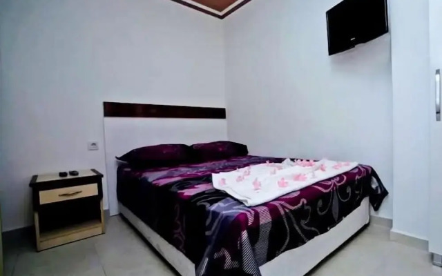Ustun Apart Hotel