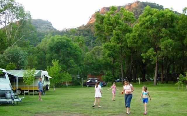 Sandy Hollow Tourist Park