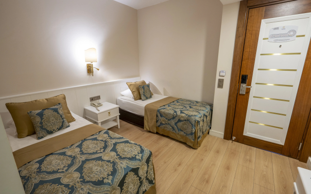 J'adore Deluxe Hotel & Spa