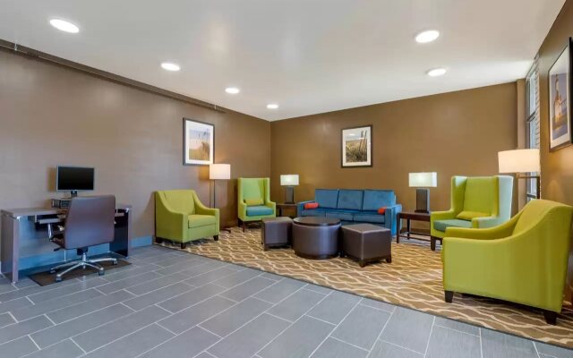 Comfort Inn & Suites