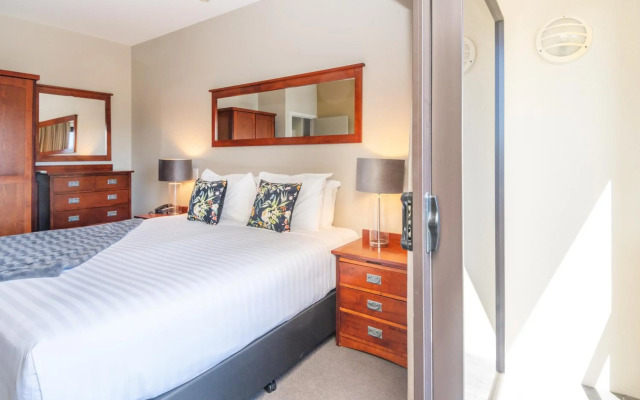 Portside Hotel