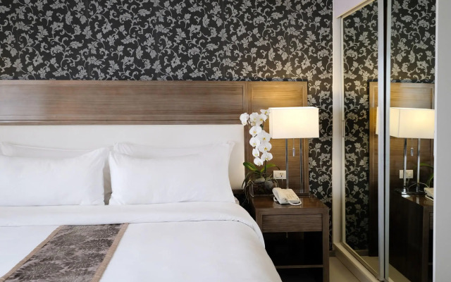 Quest Hotel & Conference Center