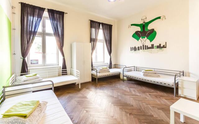 Good Bye Lenin Revolution Krakow - Hostel