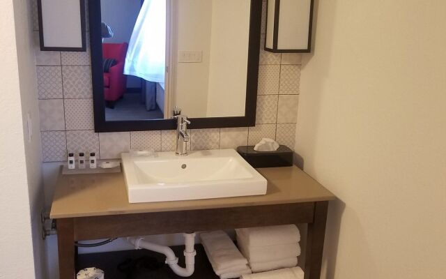 Country Inn & Suites by Radisson, Hoffman Estates, IL
