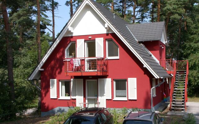 Apartment house, Trassenheide
