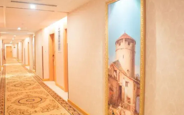 Vienna Hotel (Zhaoqing Qixingyan Dongmen)