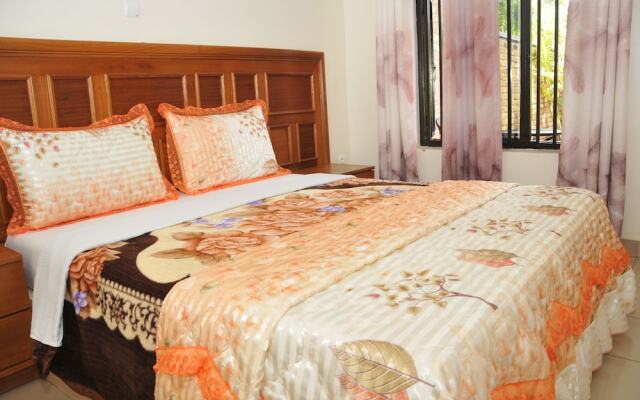 Kanyinya Hills Hotel