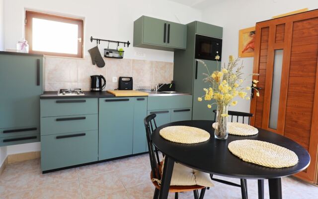 Small Stone House in a Quiet Place Island Solta