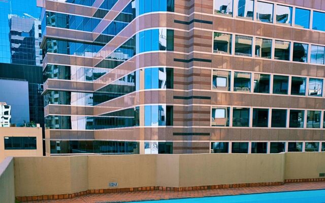 Metro Apartments on King Street