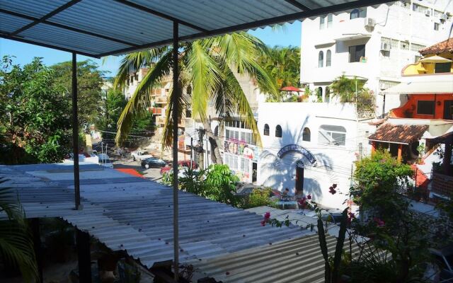 Bella Loma 203 - Condo Breezy Palm by MDR