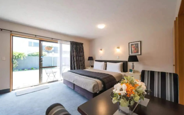 Strathern Motor Lodge