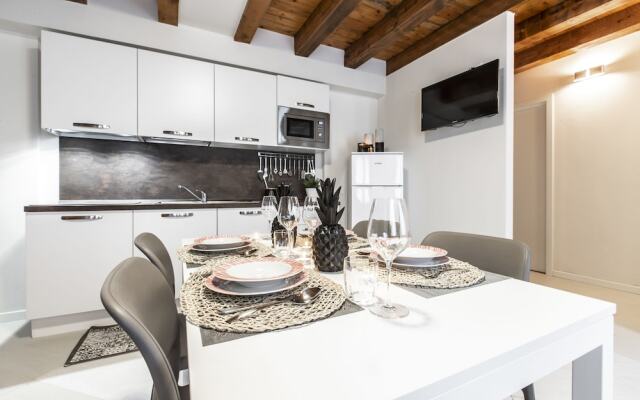 Venetian Superior Apartment R&R