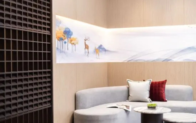CEO Chenyi Hotel (Jinhua Zhejiang Normal University)