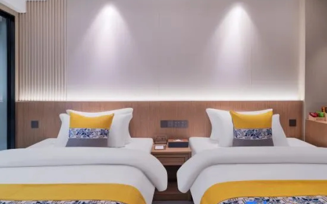 Senhai E-sports Hotel