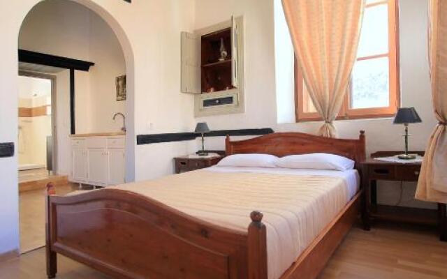 Traditional Apartments Alexandra