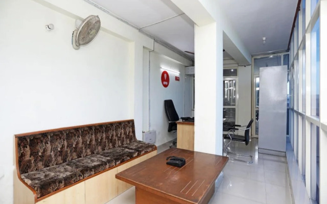 Hotel R K Residency By OYO Rooms