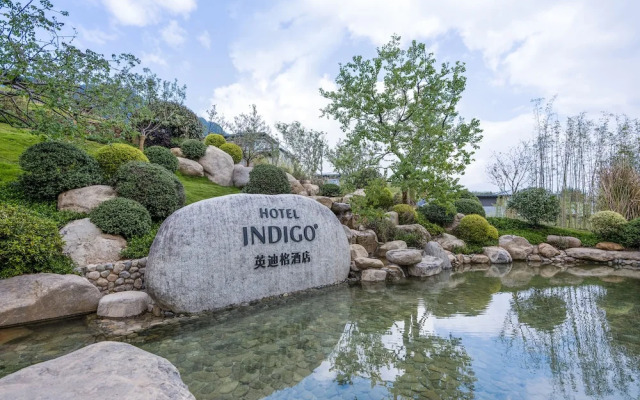 Indigo Anji