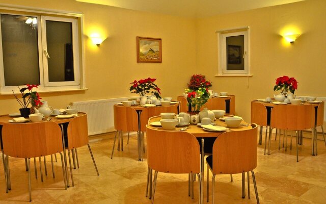 Gatwick Inn