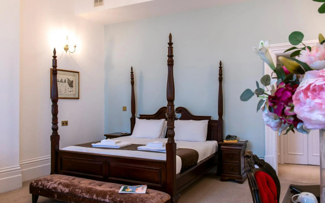 Keppel's Head Hotel