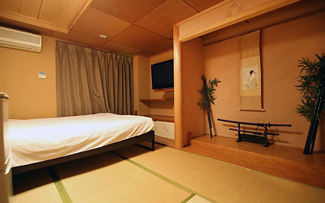 Tokyo House Inn