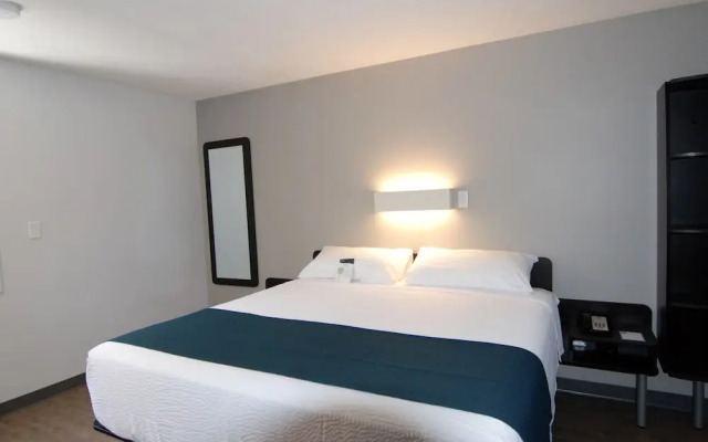 Motel 6 Saanichton, BC - Victoria Airport