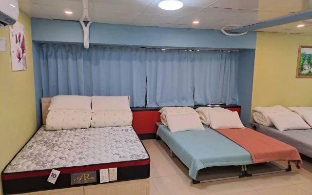 Easy Stay Ximen Guest House