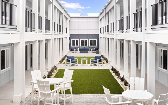 stayAPT Suites Port Arthur