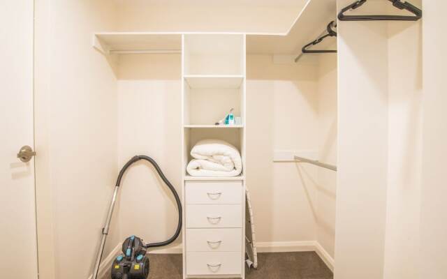 Refreshing 2bed2bath APT in Up&coming Liverpool