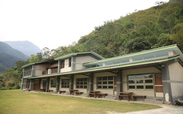 Taroko Mountain Dream Homestay B&B