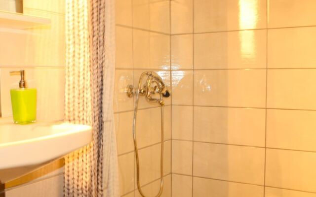 Maira Luxury Studios