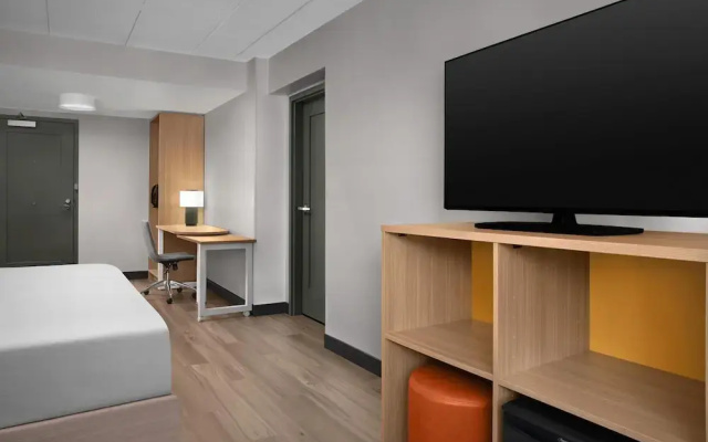 Motel 6 - Westborough Boston