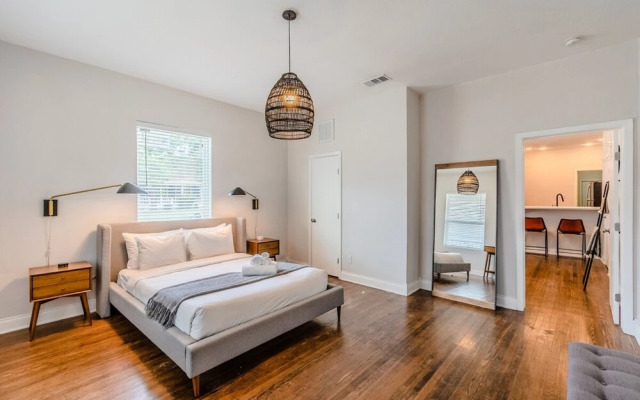 Abode Dallas - The Cedars Downtown