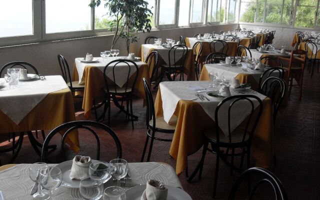 Villaggio Camping Costa del Mito