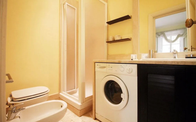 Prestigious Family Apt near St. Peter